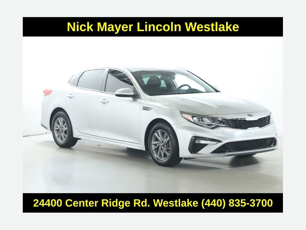2020 Kia Optima - Photo 1