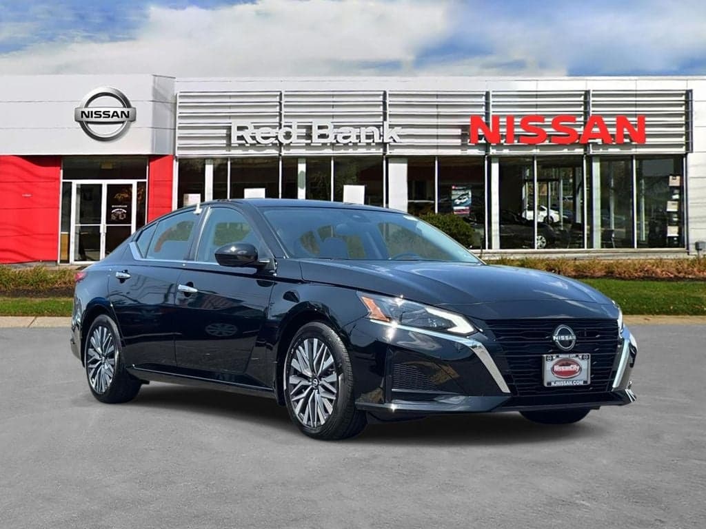 2026 Nissan Altima - Photo 1