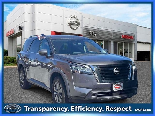 2022 Nissan Pathfinder - Photo 1