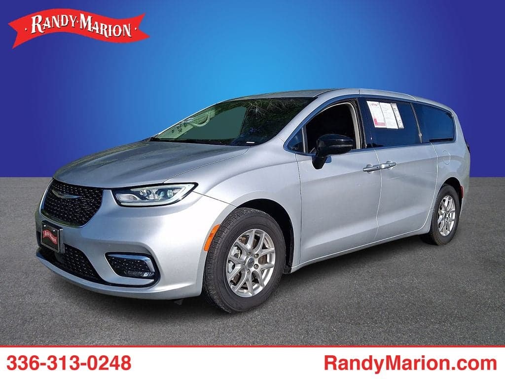 2024 Chrysler Pacifica