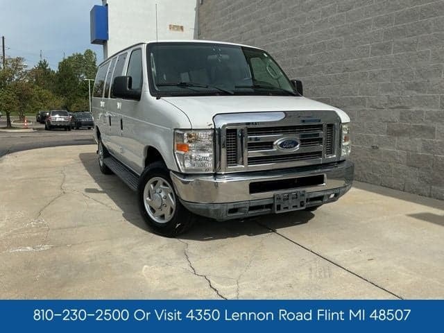 2010 Ford E-350Sd
