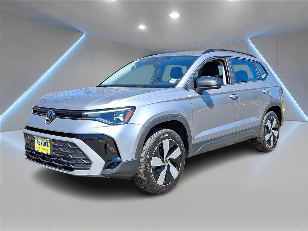 2025 Volkswagen Taos - Photo 1