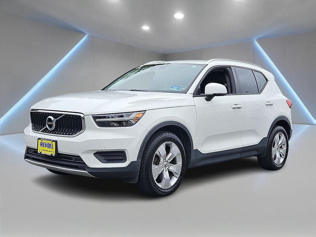 2020 Volvo XC40