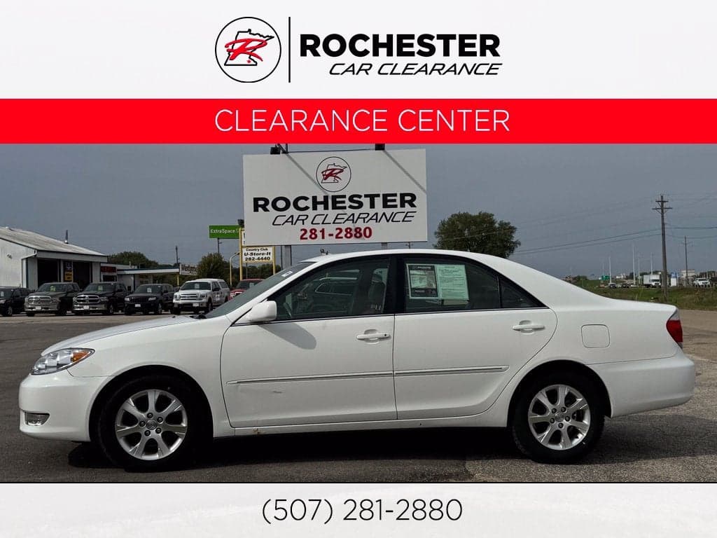 2005 Toyota Camry - Photo 1