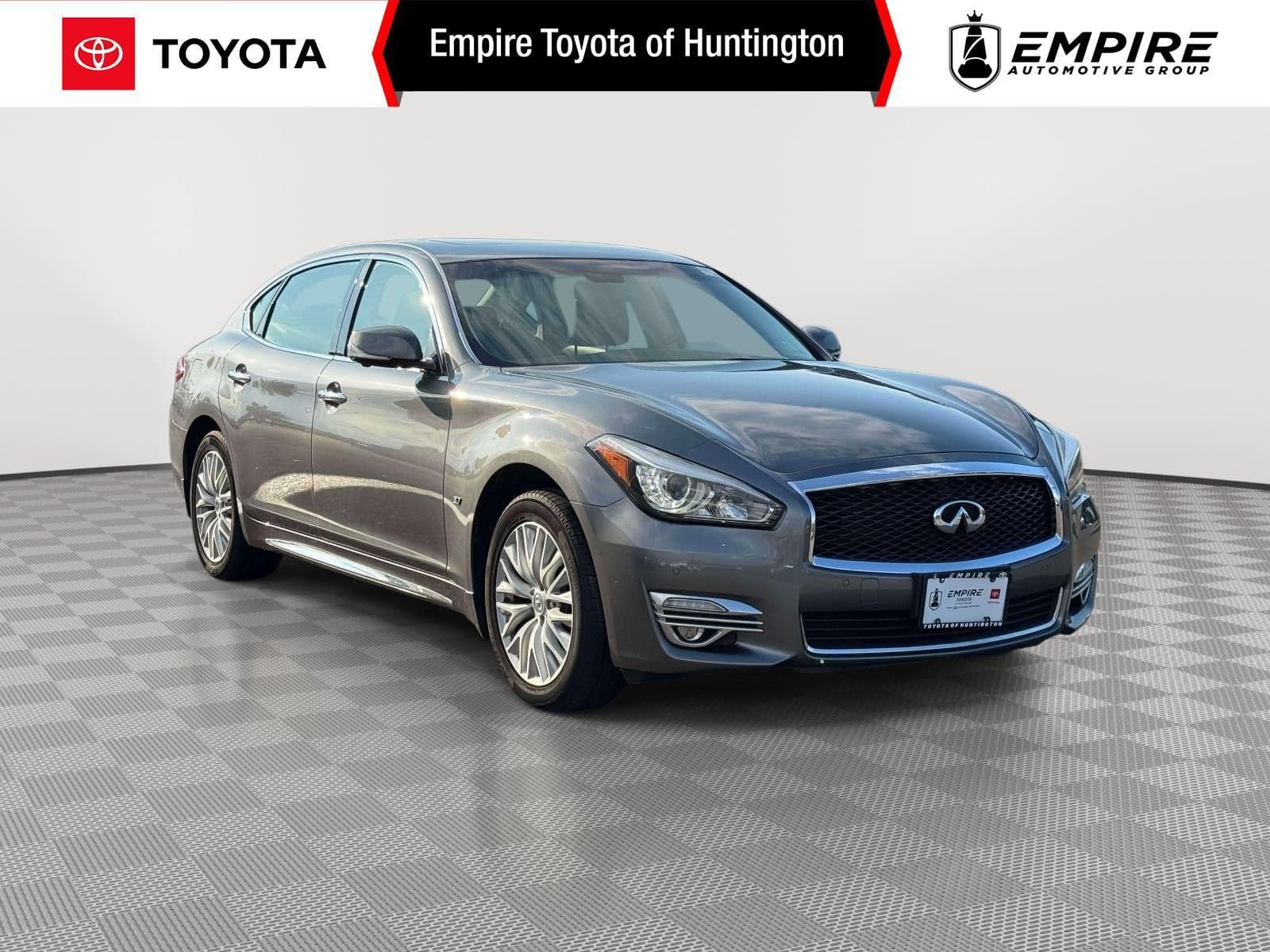 2016 Infiniti Q70L