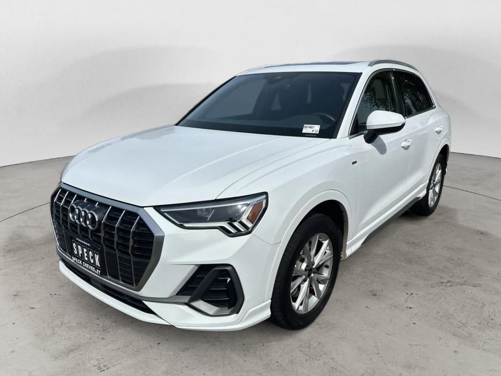 2025 Audi Q3 - Photo 1