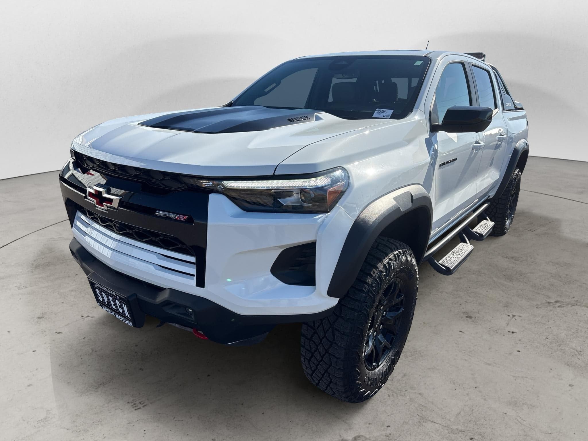 2025 Chevrolet Colorado - Photo 1