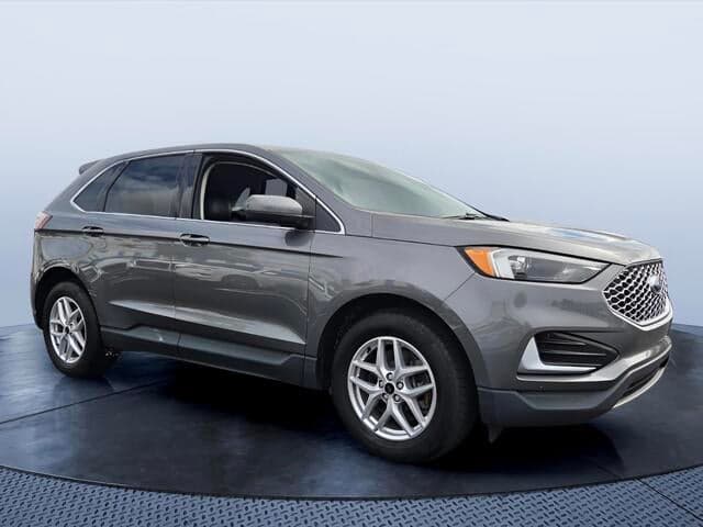 2023 Ford Edge