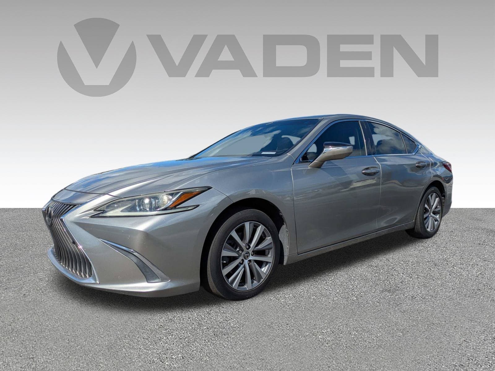 2020 Lexus ES