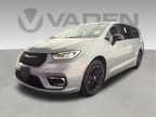 2024 Chrysler Pacifica - Photo 1
