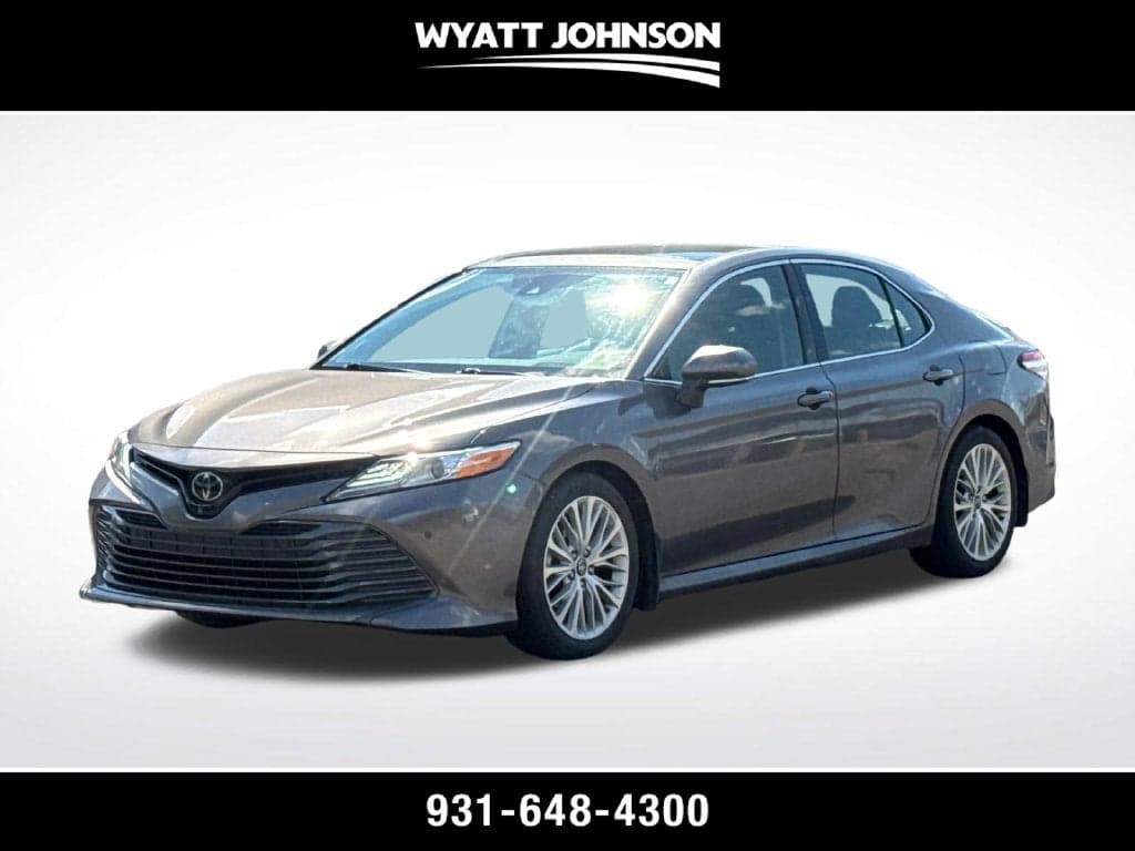 2019 Toyota Camry - Photo 1